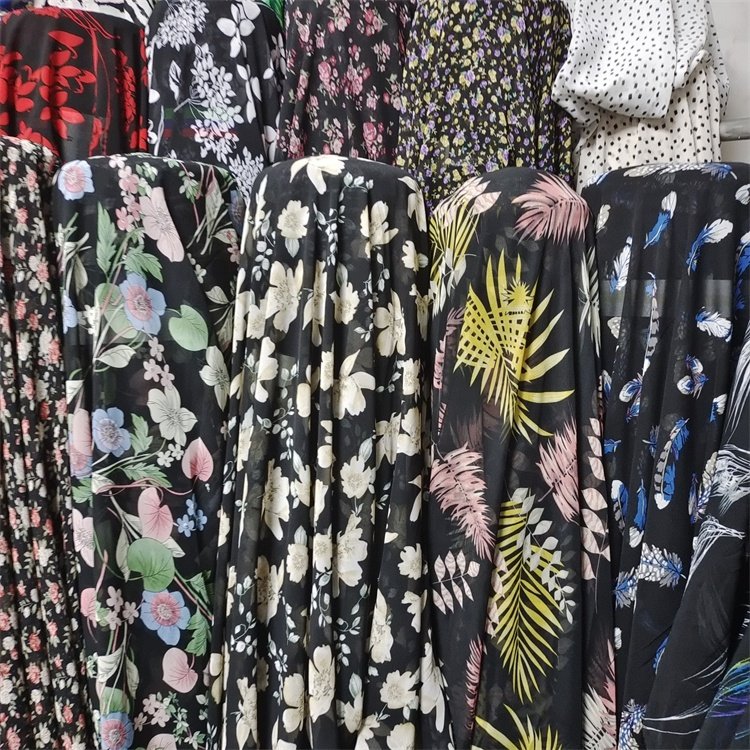 High Quality Stock recycled/eco-friendly Polyester Chiffon Pearl Printed Fabric For Women Dress