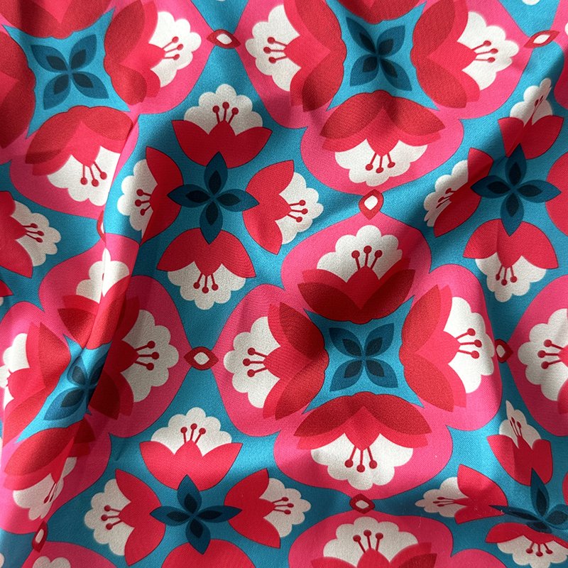 Custom Low Moq Oem&Odm Satin Chiffon Vintage Floral Soft Satin Silky Satin Lightweight 85gsm Bridal Fabric for Scarf Dress