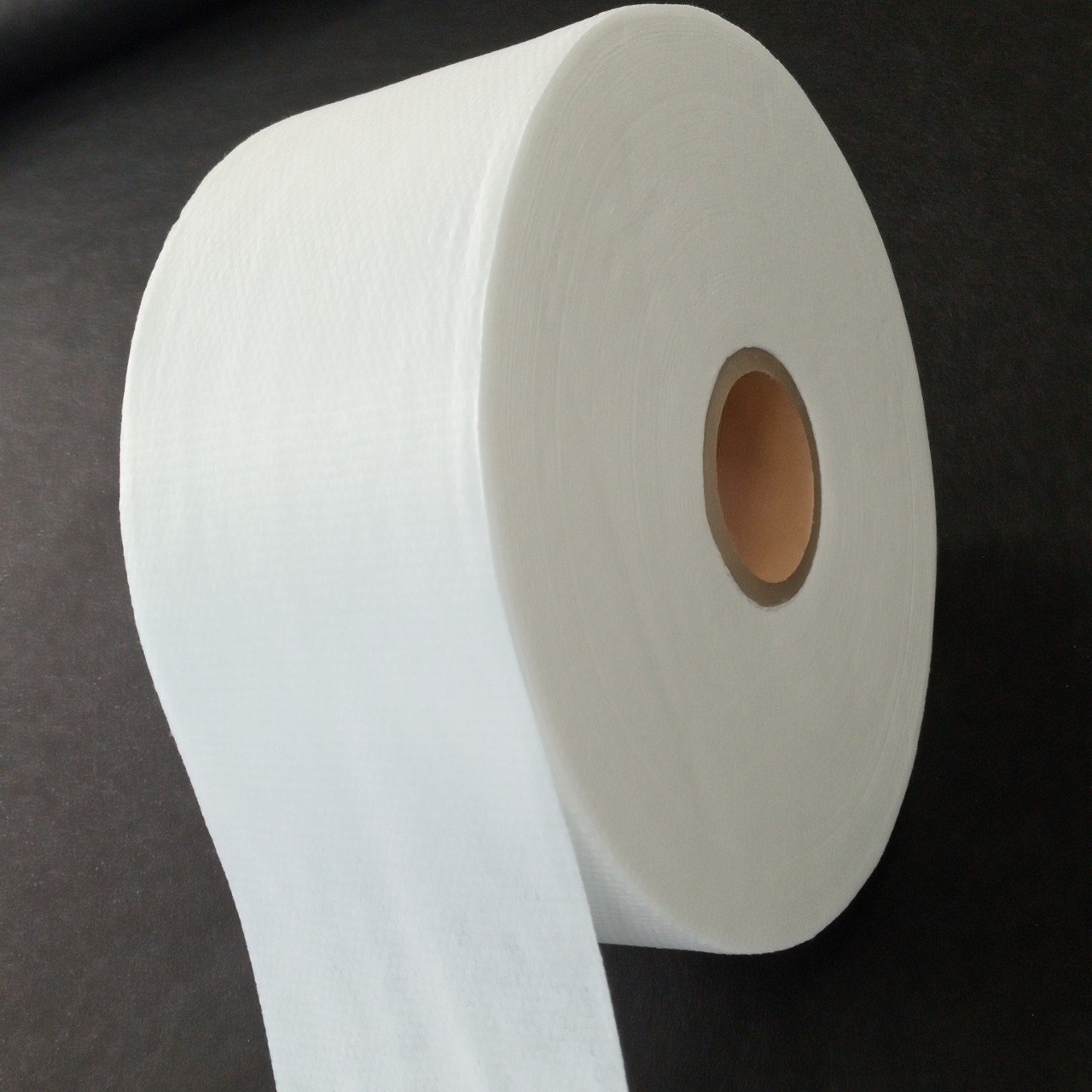 ISO Standard White Spunlace Nonwoven Fabric Wholesaler's Lightweight Anti-Static Mesh Embossed Rayon Viscose Polyester Cotton