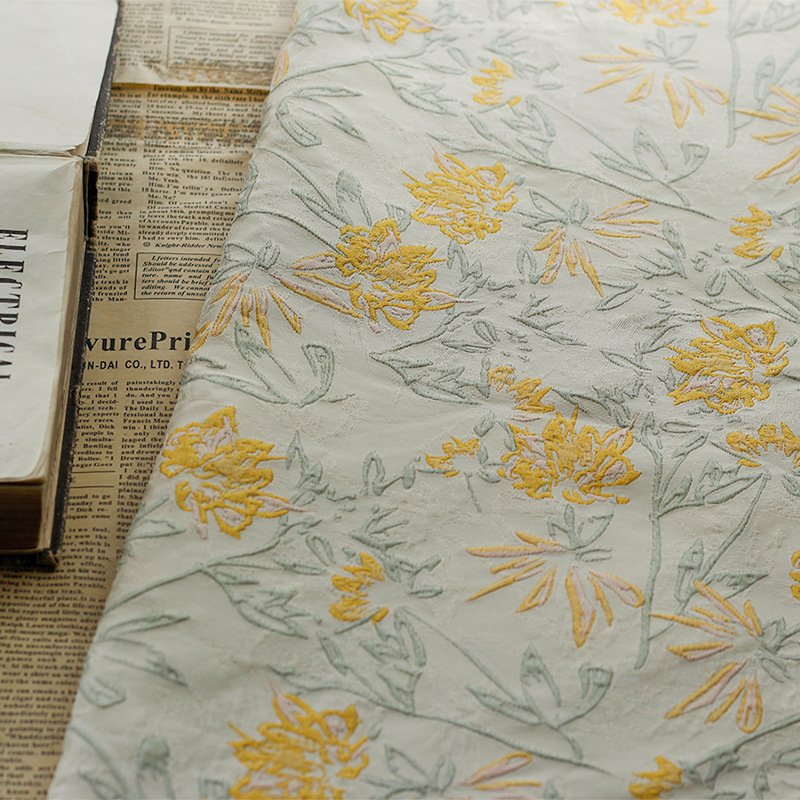 New style woven clothing fabric simple strokes pastoral yellow flower jacquard pattern dress fabric