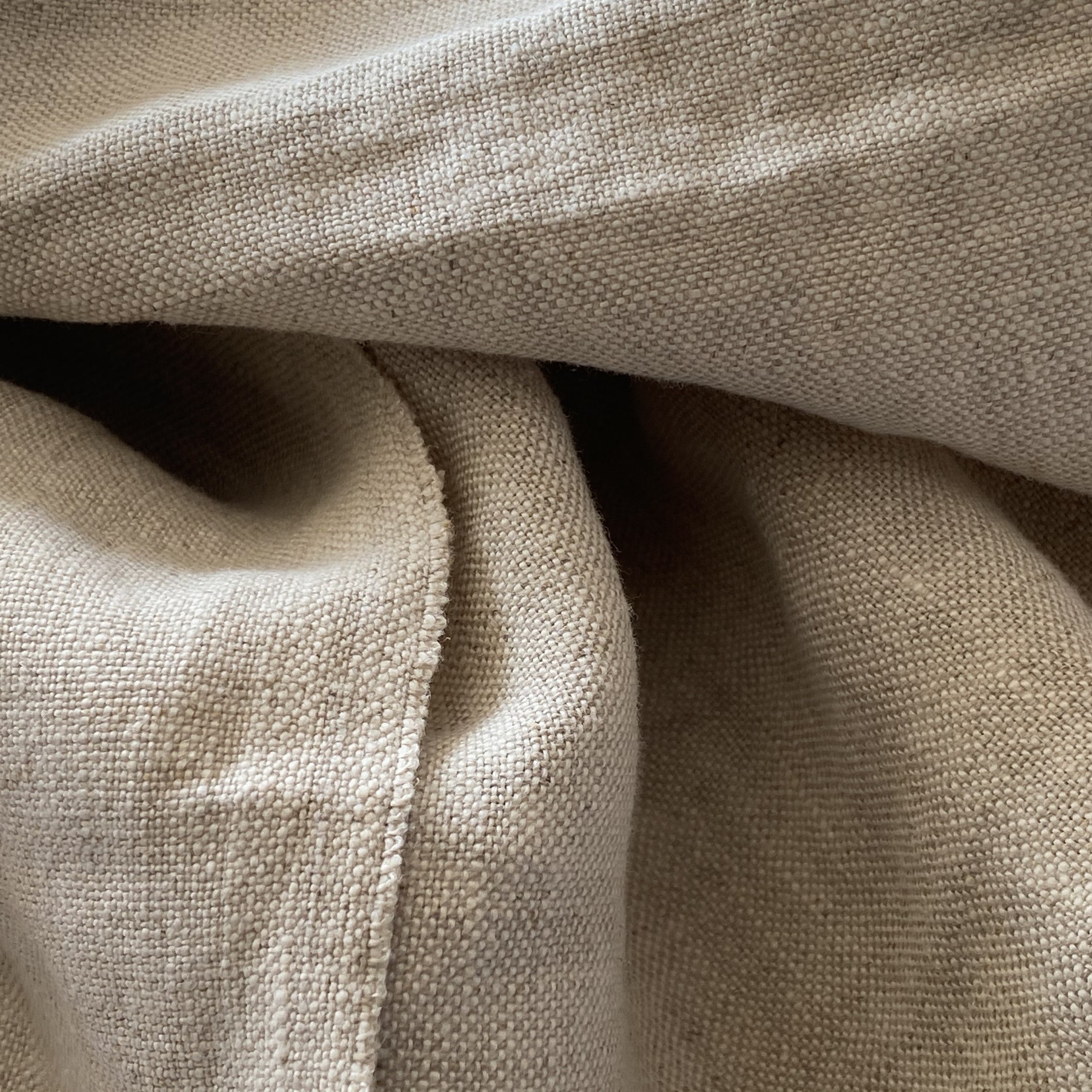 Fashion Natural Stone Washed Plain Dyed Pure Linen Fabric for Textiles in stock lot