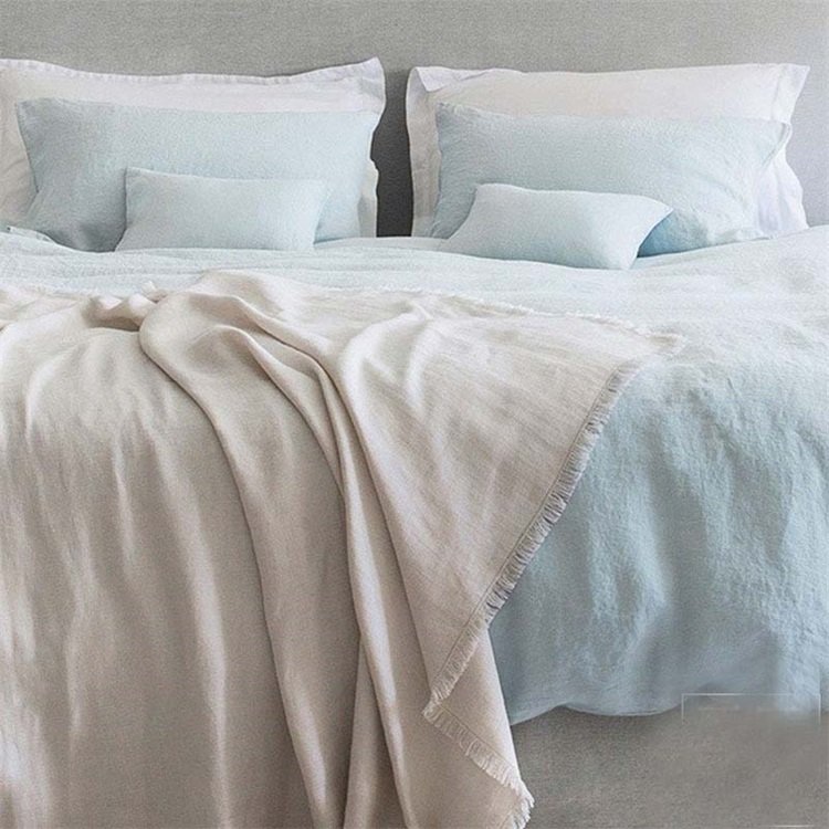 Custom high quality white natural 100% linen Queen King Super king size bedroom bedding sets