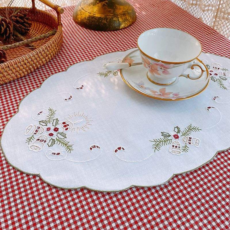 French Style Embroidered Linen Place Mat Napkin Disposable Waterproof Cotton Placemats for Wedding