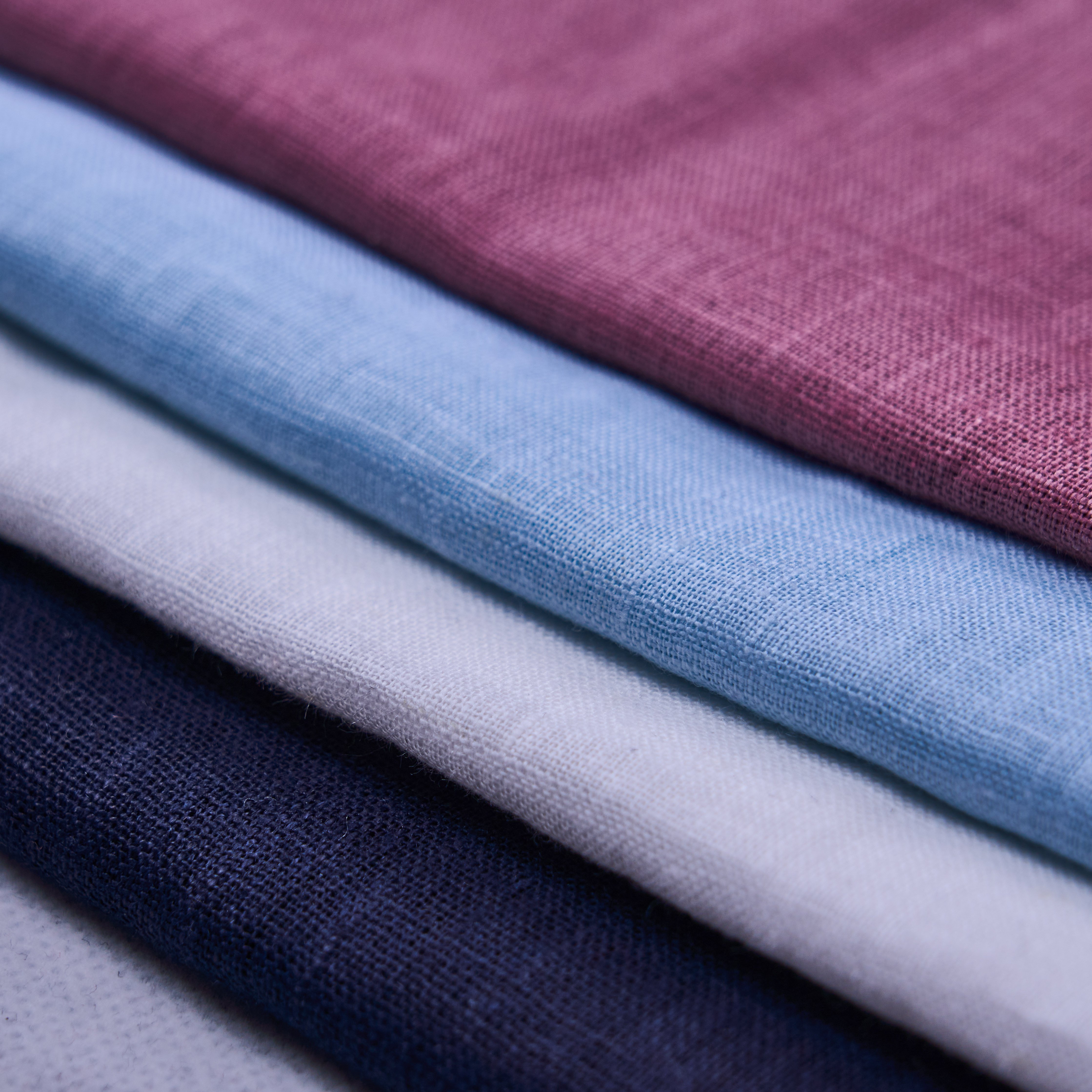Wholesale Hot Selling Stone Enzyme Washed Pure 100% Linen Fabric Solid Color High Quality Natural Linen Fabric for Garment