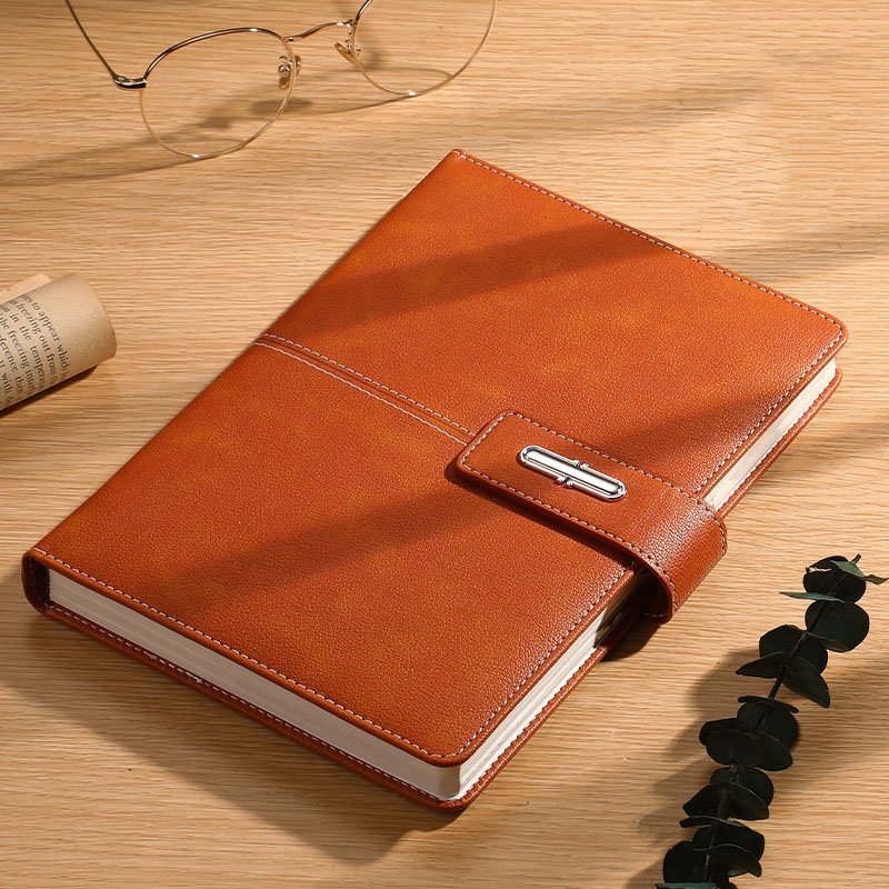 Wholesale Promotional Luxury Gifts Items Notebook Business Gift Thermos Cup Customizable Notebook Gift Set With Pen And Bottle