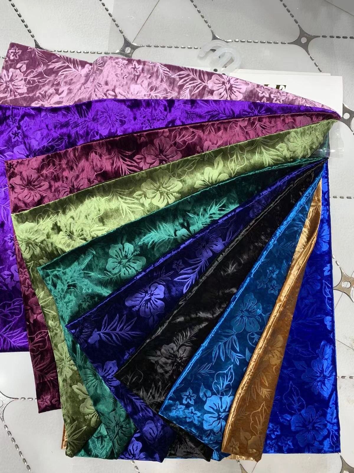Wholesaler 100% polyester Sofa Cover Cloth Living Room Sofa Upholstery Custom 3D Embossed Velvet Fabric