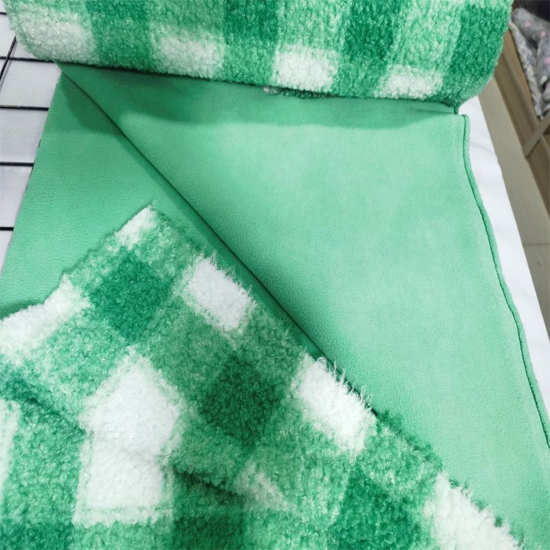China Factory Soft Teddy Velvet 100% Polyester Elastane Fabric for Garment Textile Blanket