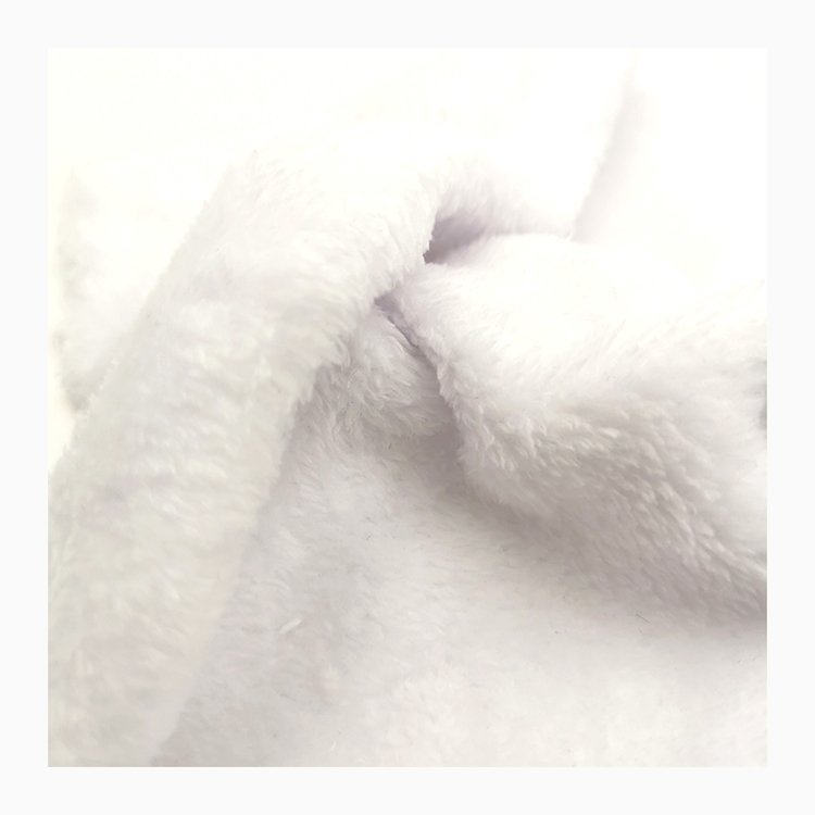 Factory Wholesale Digital Printing Plain soft plush comfort 100% polyester flannel fleece minky fabric for Bathrob