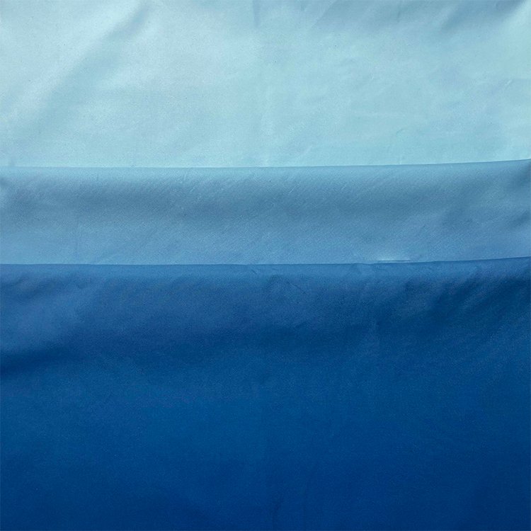 Breathable gradient Plain Hydrochromic Printing 100 Polyester Fabric For Trunks