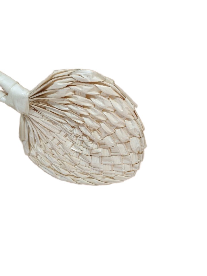 New Wholesale Viet Nam Traditional Craft Handmade Straw Woven Fans Leaf Tropical Bamboo Summer Cooling Hand Fan Natural Color