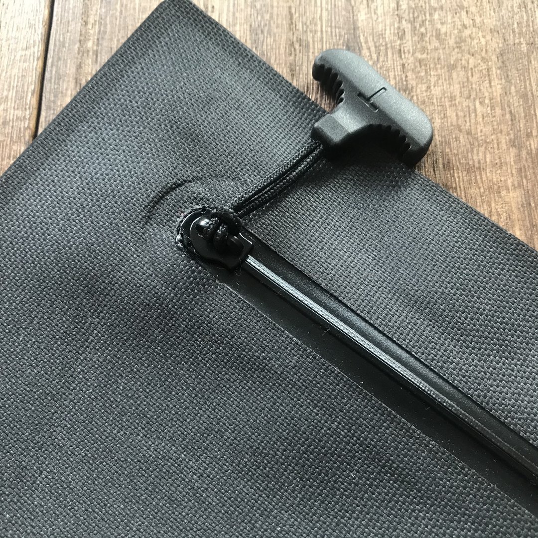 Durable 600D Polyester Oxford Fabric Bonded TPU Film with PU Coated for Waterproof Bag Backpack Luggage