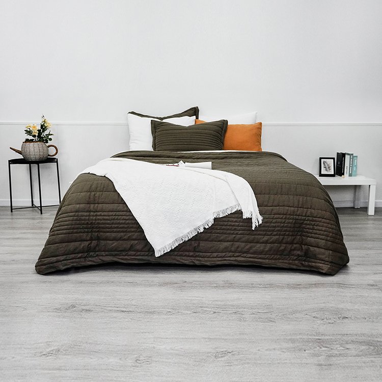 Linen Fabrics roupa de cama quilt juego geometric check quilted drop-shoulder sleeve quilt /comforter /blanket set