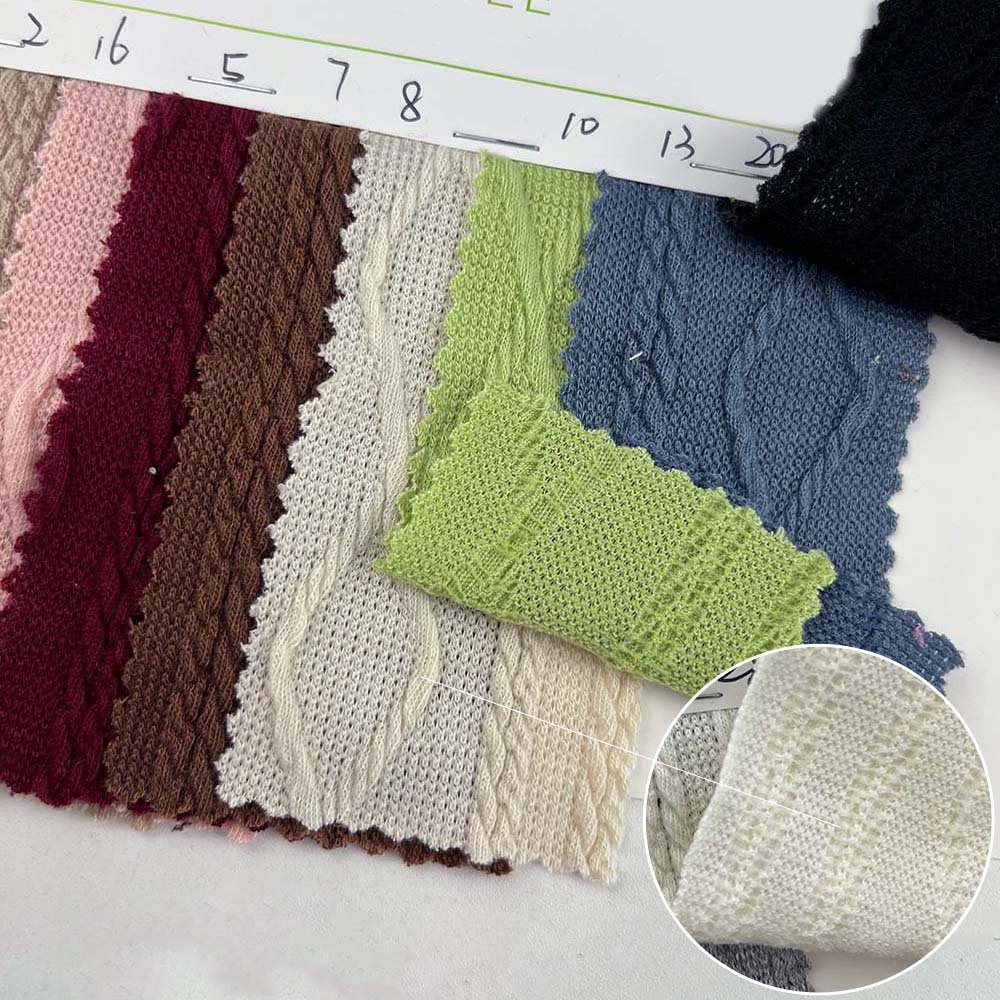 Custom Pattern 98% Polyester 2% Spandex Knit Soft Cross X Jacquard hacci Fabric Winter Sweater Fabric 220gsm grey