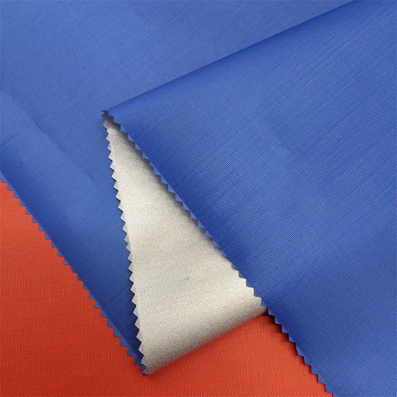 Customized Waterproof Sunproof Silver Coated 210D Polyester Oxford Fabric for Outdoor Cover Bag Tent