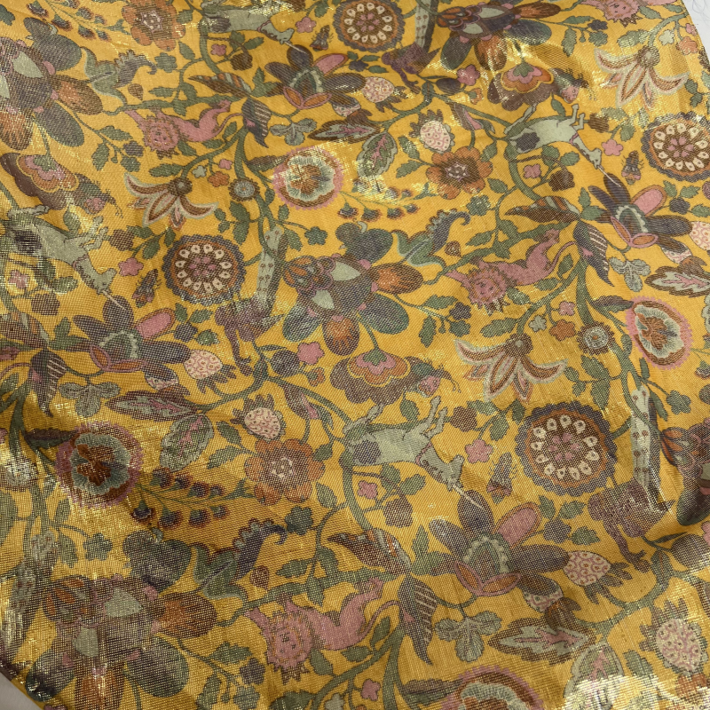 Wholesale formal dress Brocade Glitter Fancy Gold Stripe Thin Shirt Fabric Cotton Linen Metallic Yarn Fabrics for women