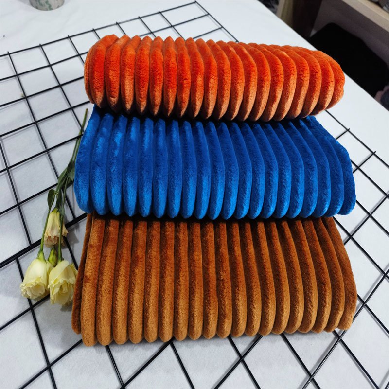 Wholesale Customization Soft 100% Polyester Drafted Flannel Fleece Fabric for Toy Baby Blanket Floor Mat