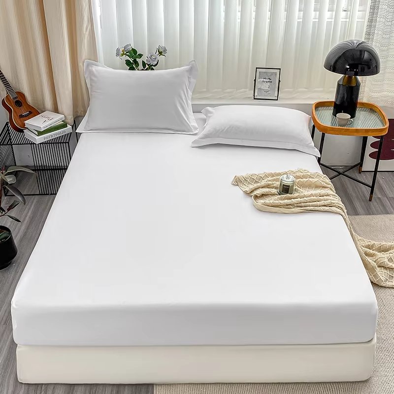 Solid Brushed Bed Sheet Set Premium Fitted Sheet and Pillowcases Soft Sateen for Luxurious Comfort Easy Care