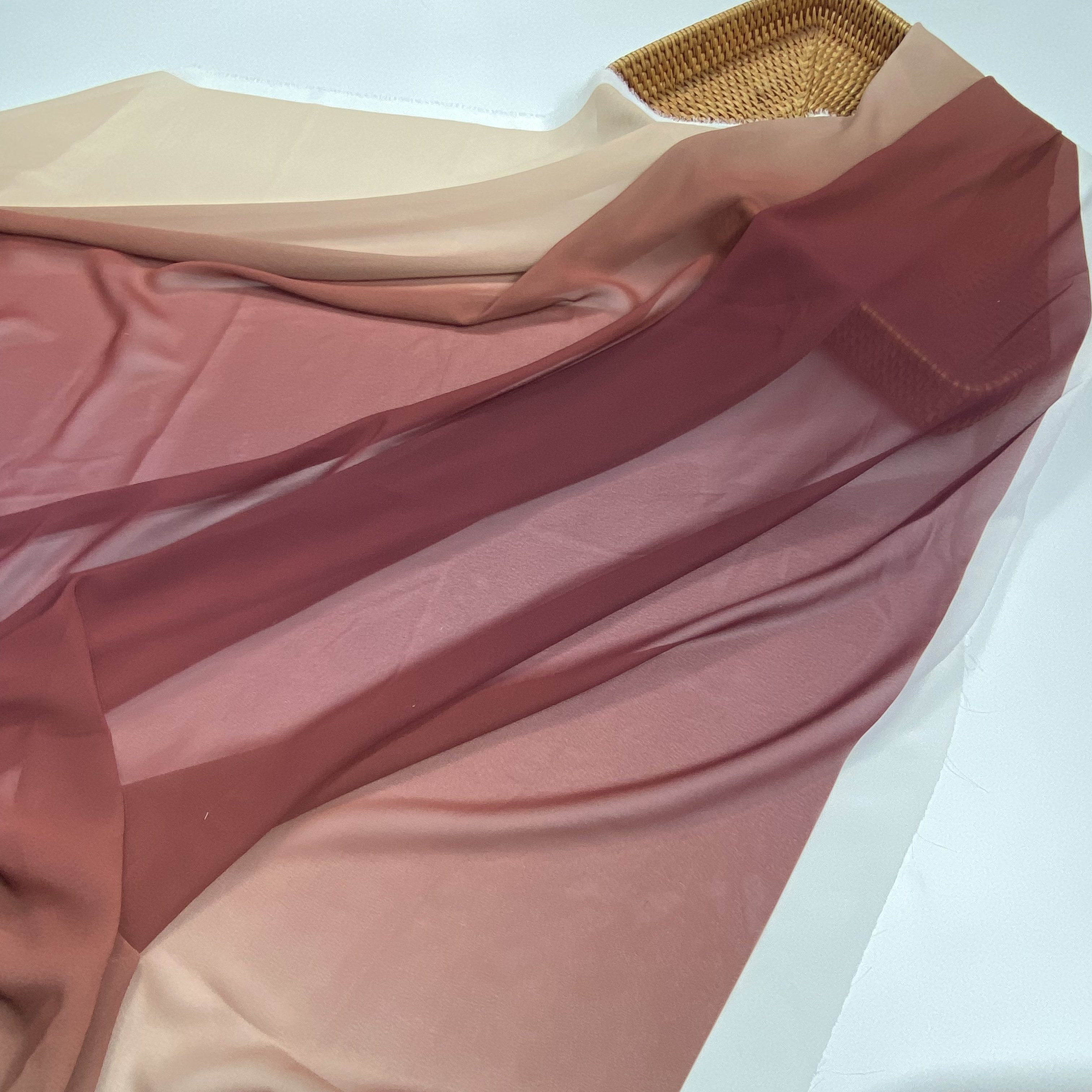 2022 Printing fabric polyester Chiffon pearl fabric ombre digital chiffon gradient printing fabric for Training Dancewear