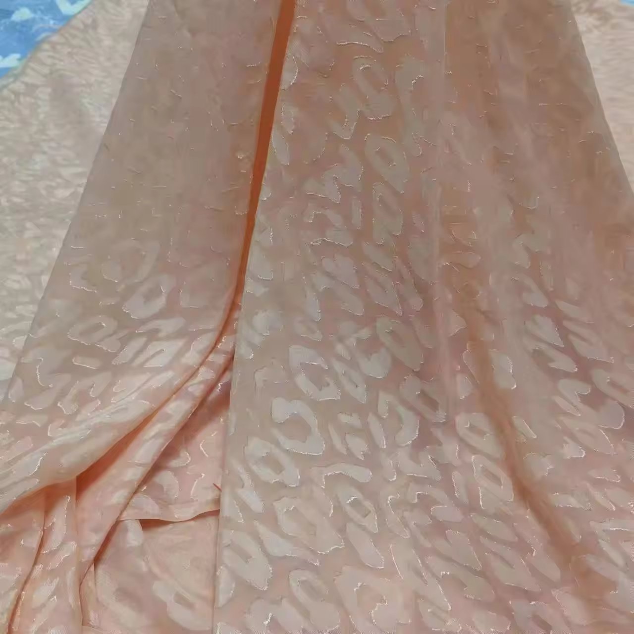 100% Polyester Flower Cut Jacquard Chiffon Semicircle Shape Soft Hand Feeling Special Design for Dresses