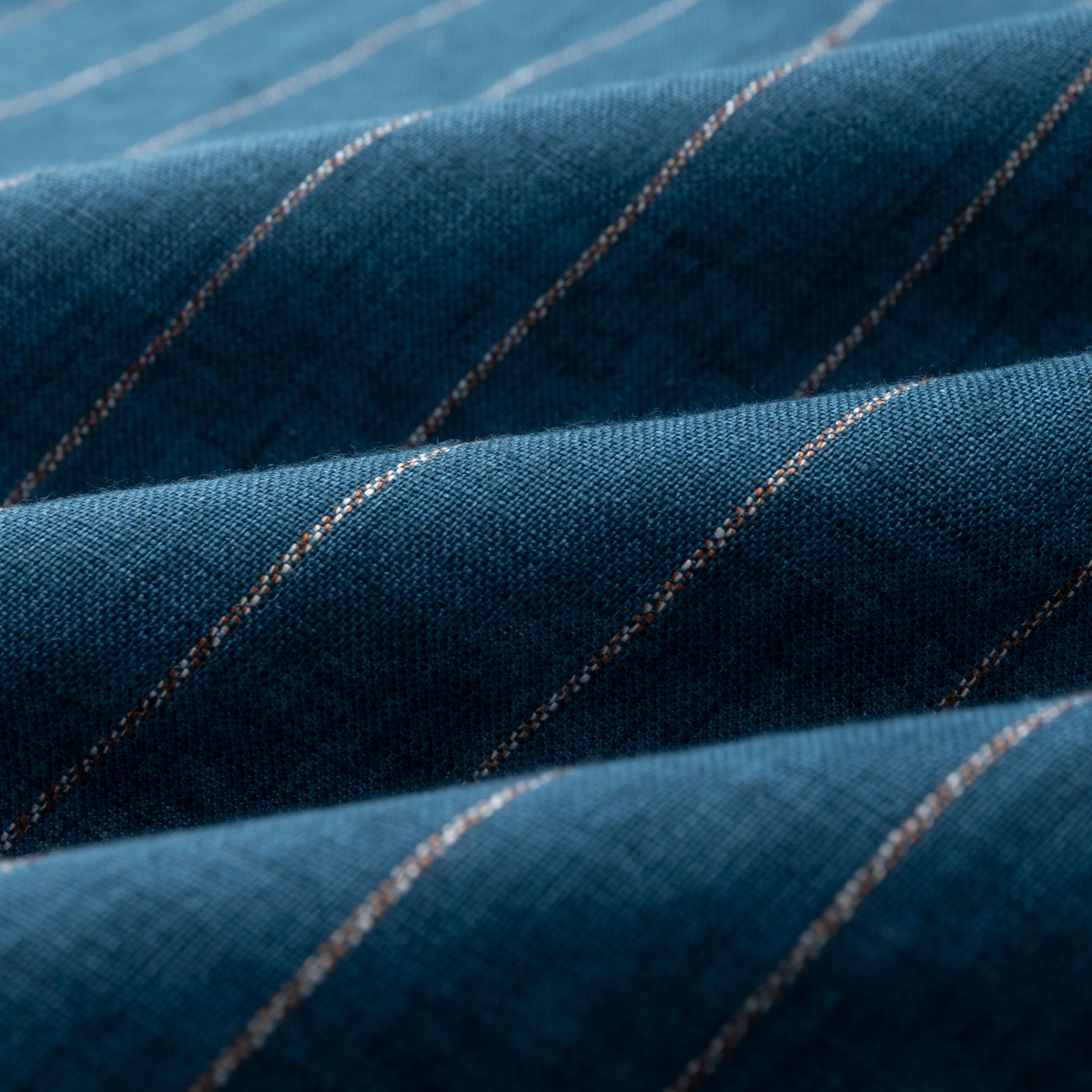 China Supplier ECO-friendly 100% linen natural Dobby stripe yarn dyed fabric for garment