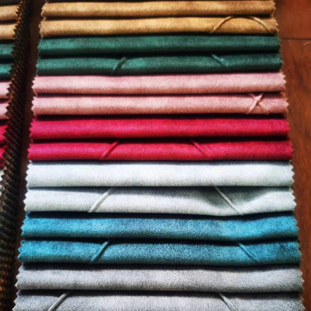 Holland Velvet 220gsm Face Print Stretch Fabric 100% Polyester Fabric Knitted Brushed Sofa Bonded Fabric
