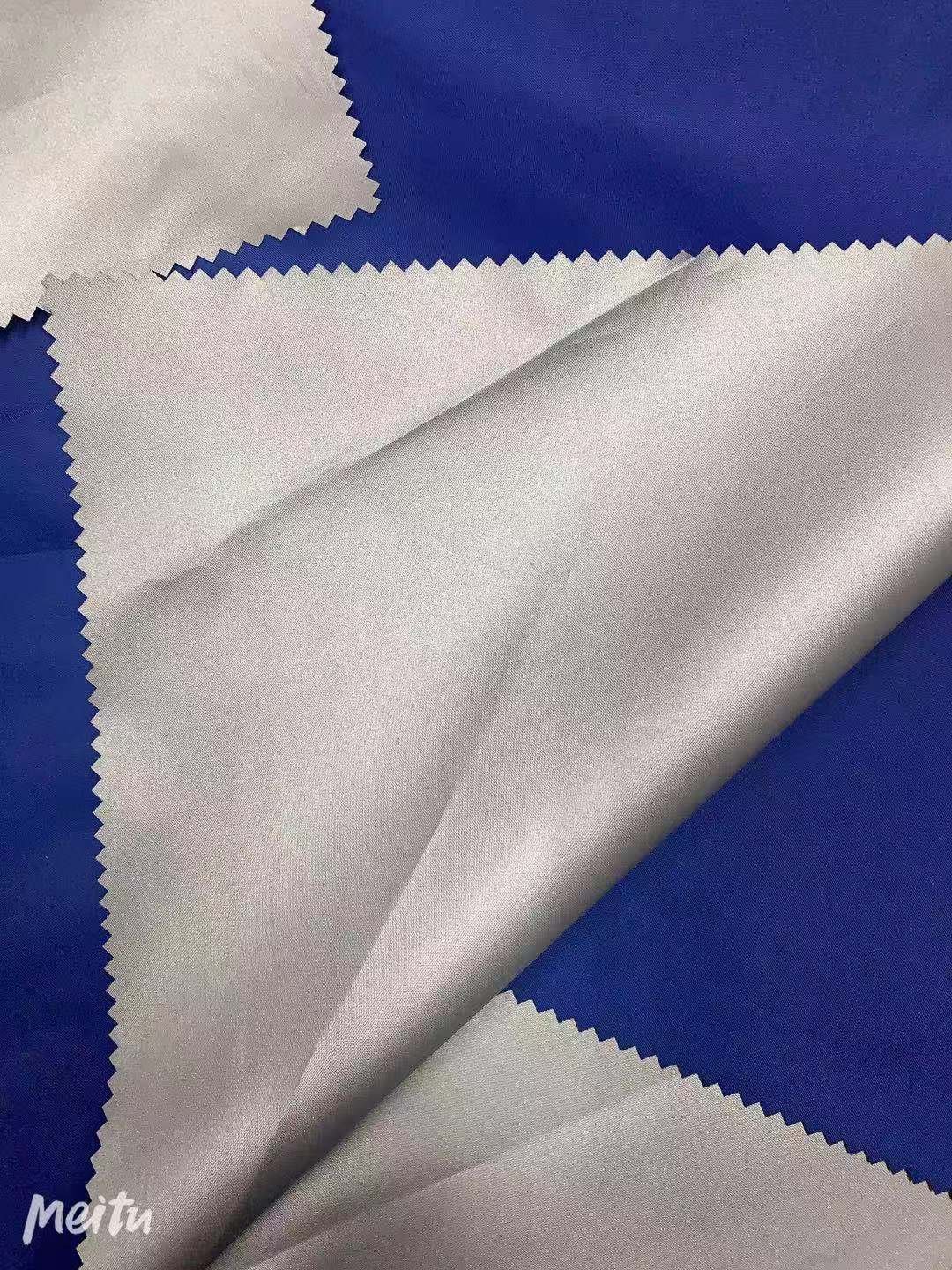 Superior 190T Taffeta Solid Dyed Silver Coating 100% Polyester Fabric with WR for Tent/Tarpaulin/Awning and Car/Motor Cycle