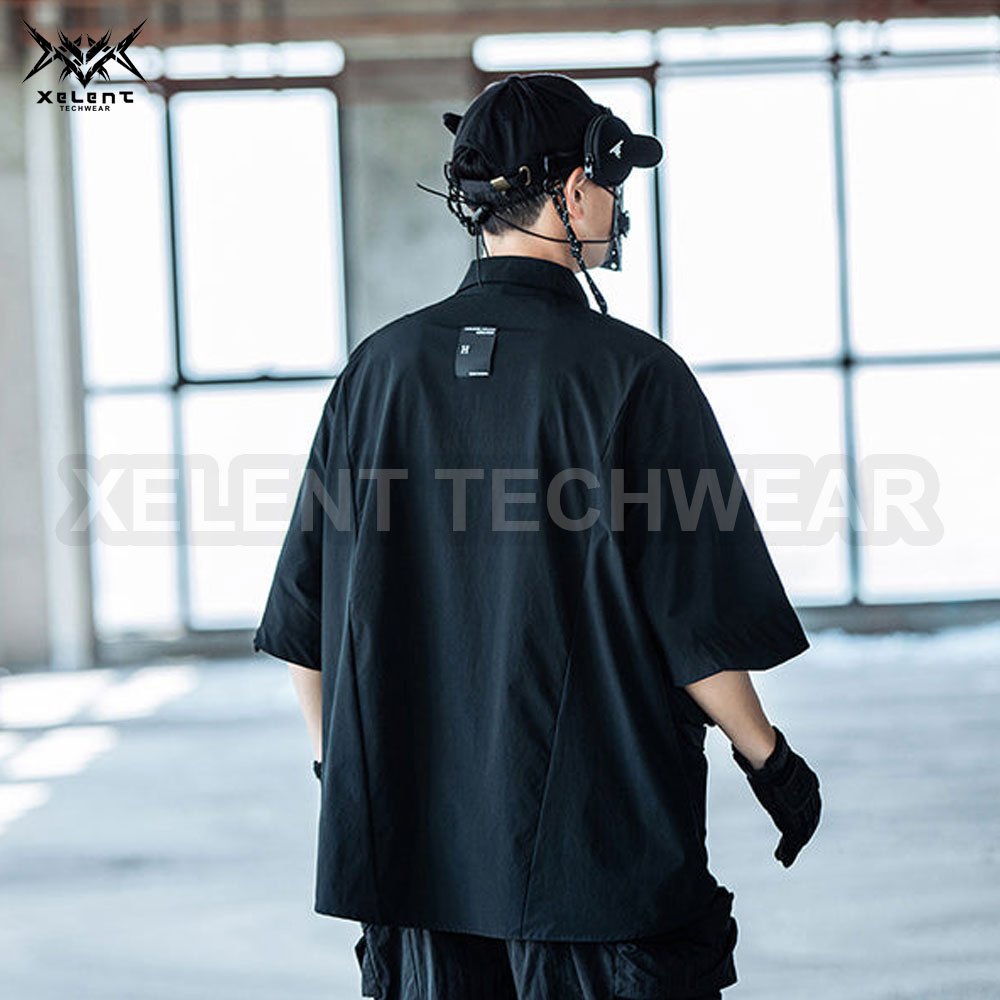 OEM Cyberpunk Techwear Black T-Shirt Futuristic Design, Functional Pockets, High-Tech Fabric