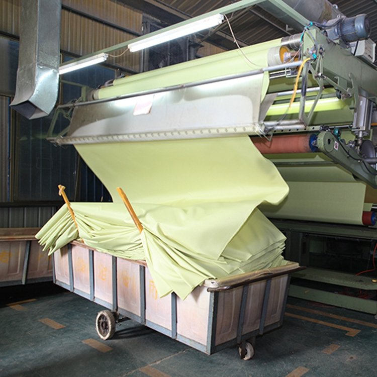 Manufacturer wholesale textile bed sheet fabric material microfiber fabric roll 100polyester fabric