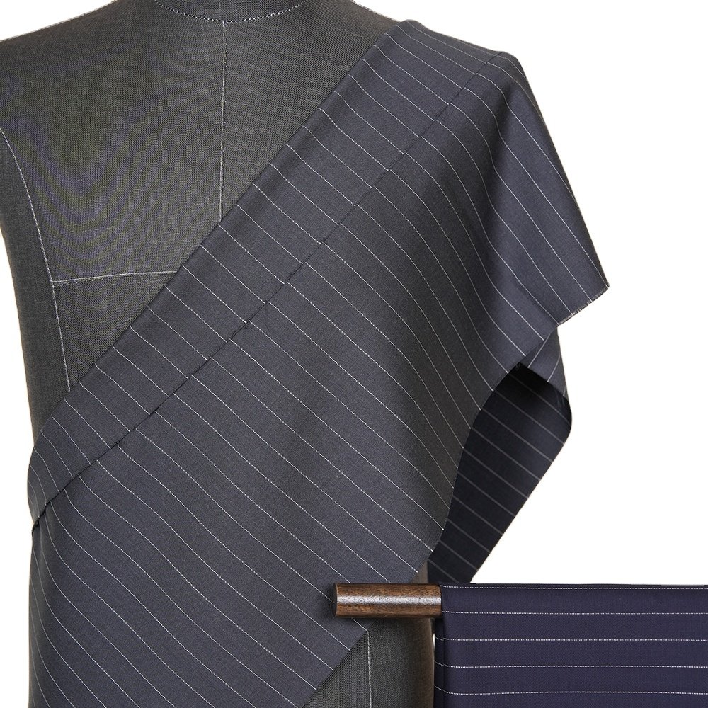 High Quality 100% Merino Wool Suiting Fabric Worsted Wool Fabric for Tailored Suit Design in Italy