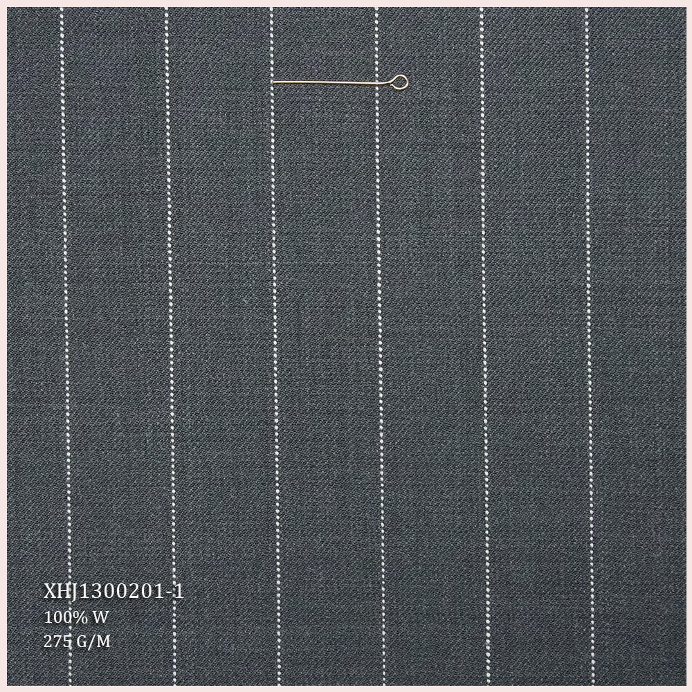High Quality 100% Merino Wool Suiting Fabric Worsted Wool Fabric for Tailored Suit Design in Italy