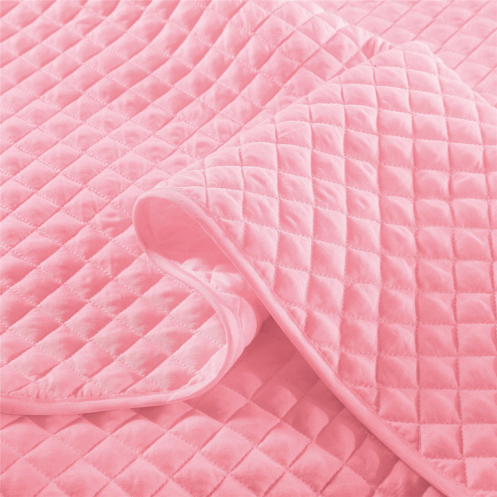 Grid Patterned Double Bedspread for Girls with Cotton & Polyester Fill Home & Hotel Bedroom Coverlet Set Fabric Material