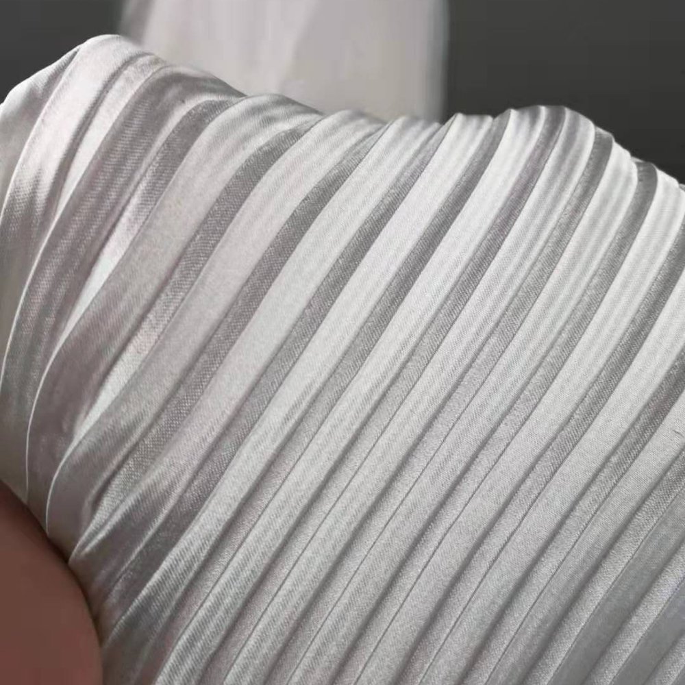 Factory price 94% polyester 6% spandex crinkles pleated satin fabric for summer dress