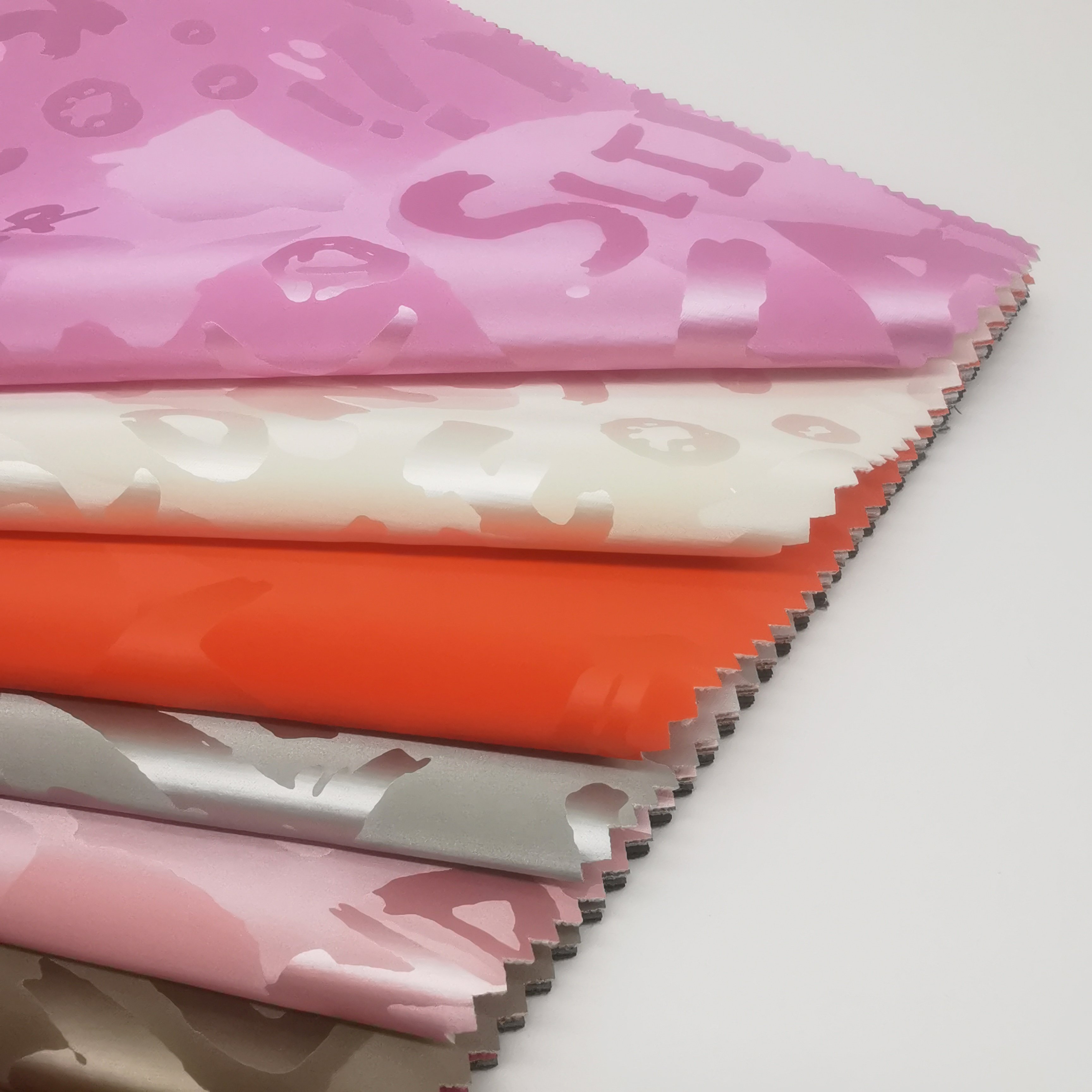 High quality waterproof Composite knitted fabric printed fabric for Down Jackets