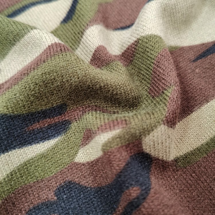 Hot sale New style polyester spandex soft yarn hacci sweater knit disruptive pattern print fabric for clothing