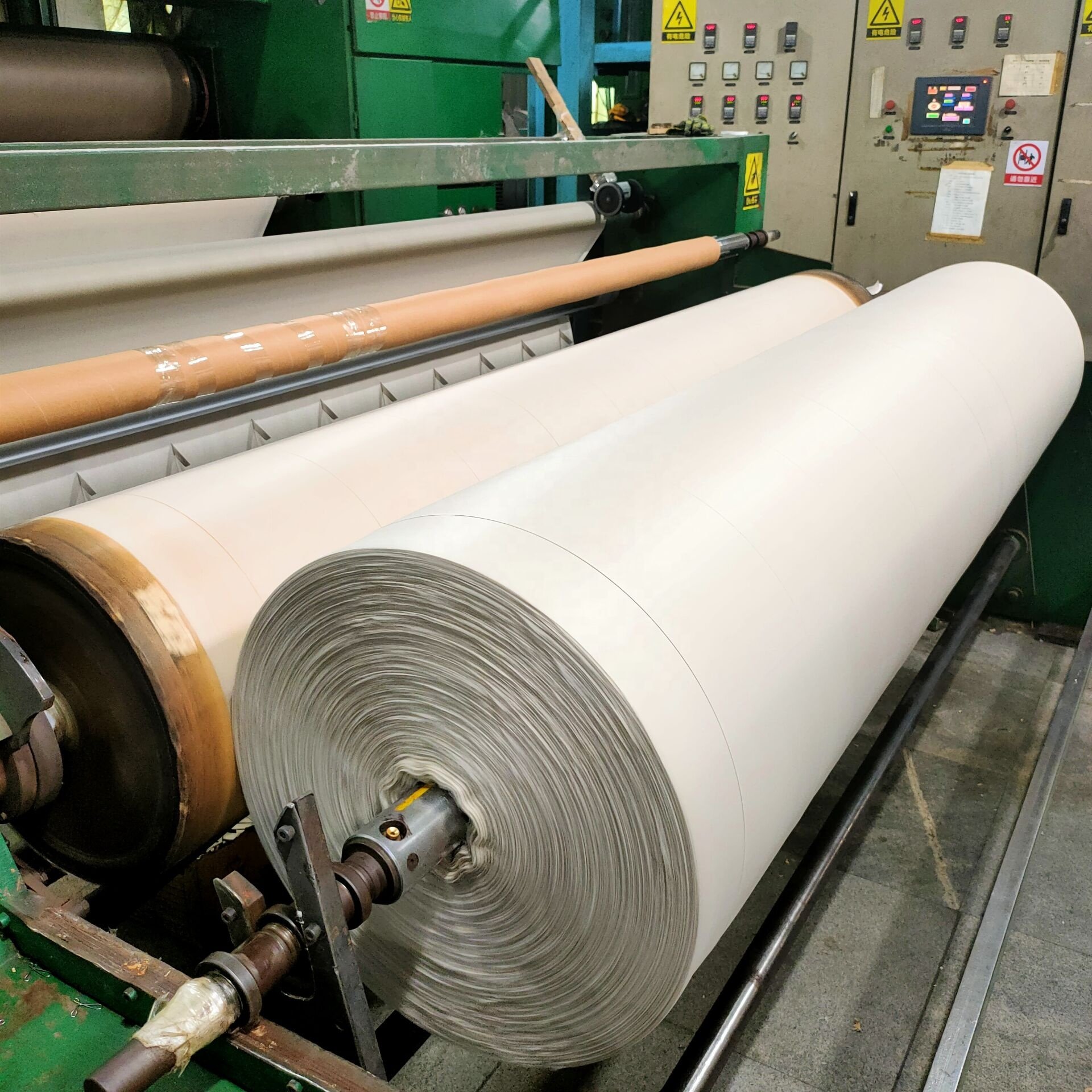 spunlace non-woven fabric