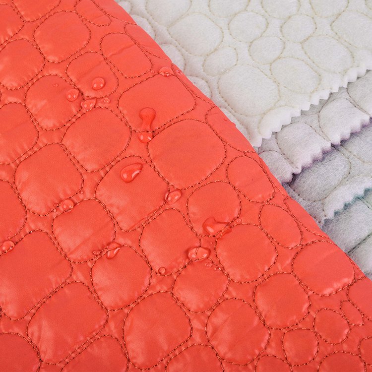 Wholesale waterproof pongee microfiber quilt fabric for Winter Coat Woven