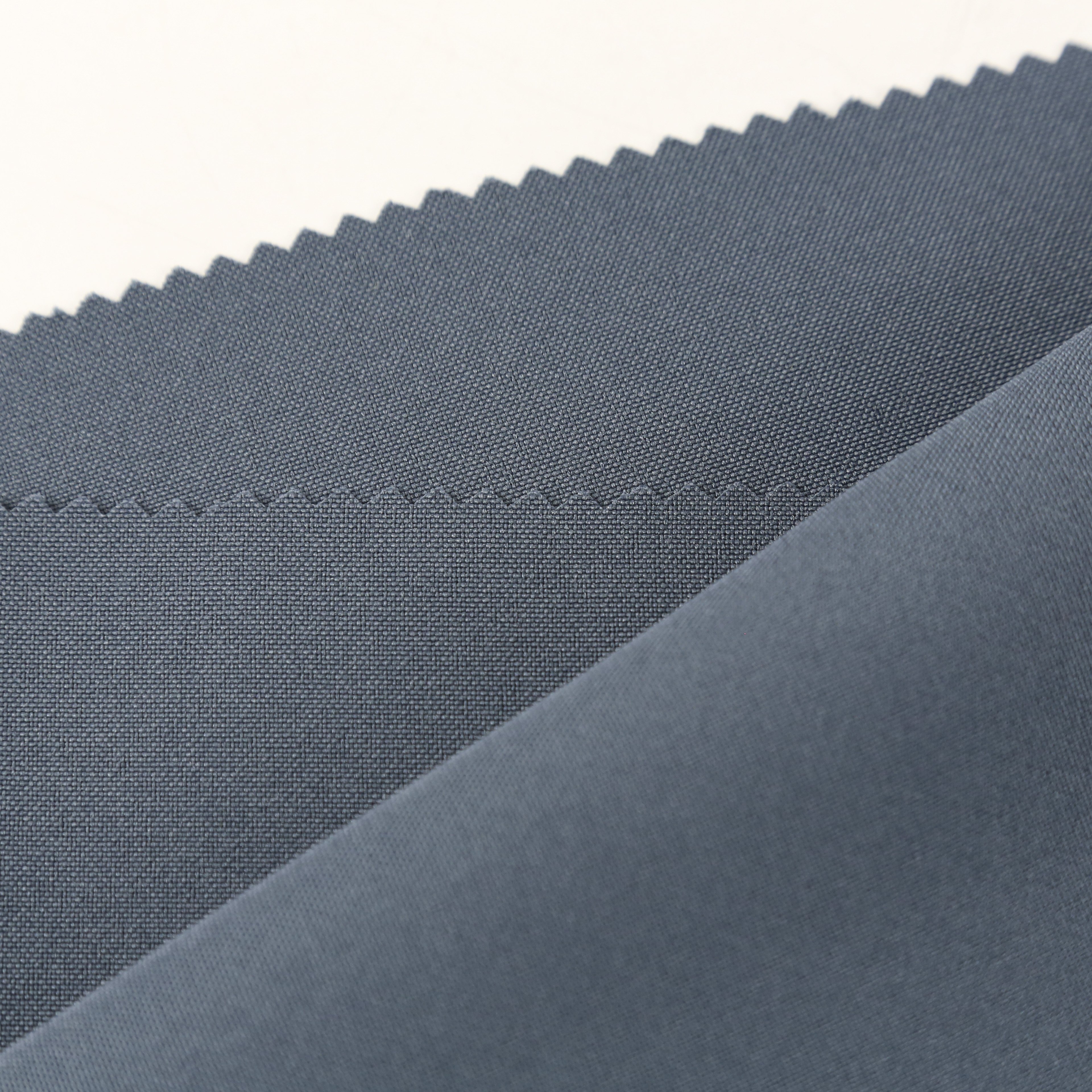 Yarn Dyed 300D 100% Polyester Gabardine Minimatt Fabric Workwear Jacket Fabric
