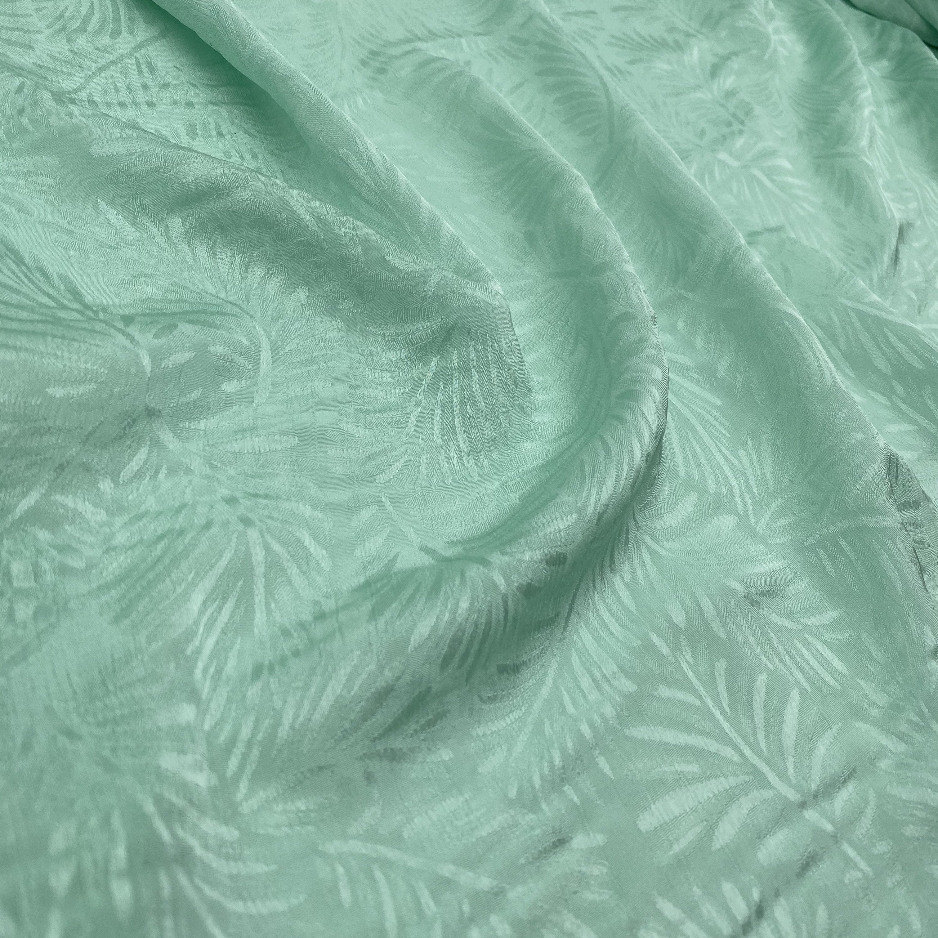 FABRIC WHOLESALE FASHIONABLE JACQUARD CHIFFON FABRIC CRINKLE CHIFFON FABRICS FOR DRESS