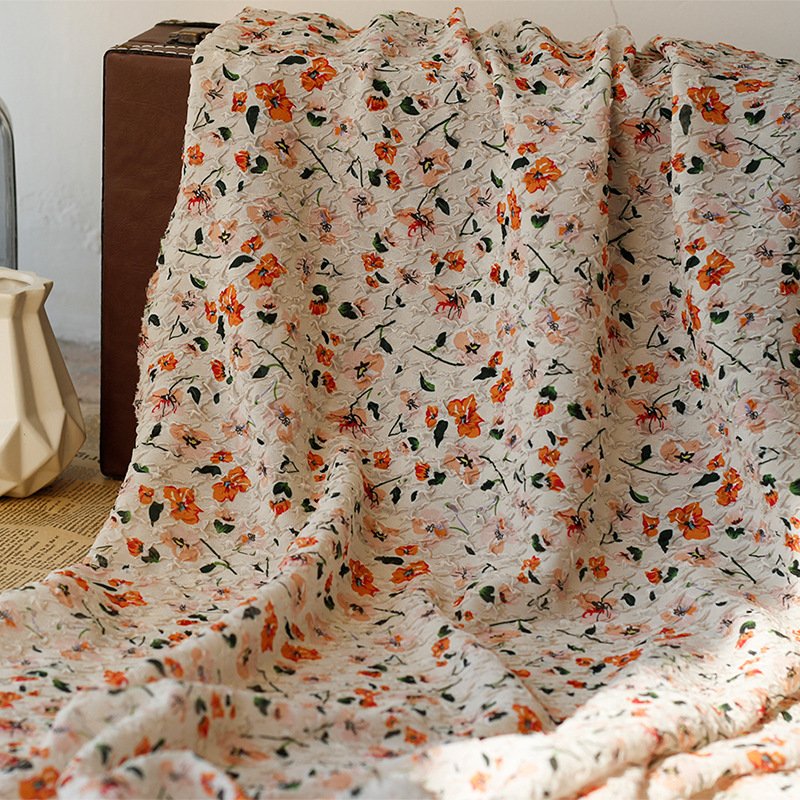 Factory Wholesale High Quality Plain Woven Dyed Polyesterf Lower Print Bubble Pressed Fabric Wholesale