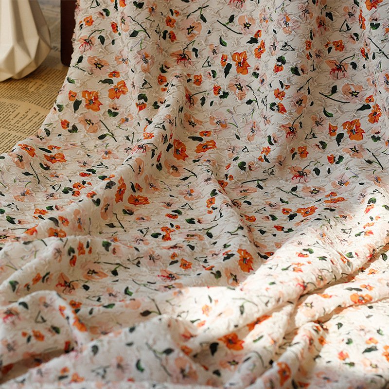 Factory Wholesale High Quality Plain Woven Dyed Polyesterf Lower Print Bubble Pressed Fabric Wholesale