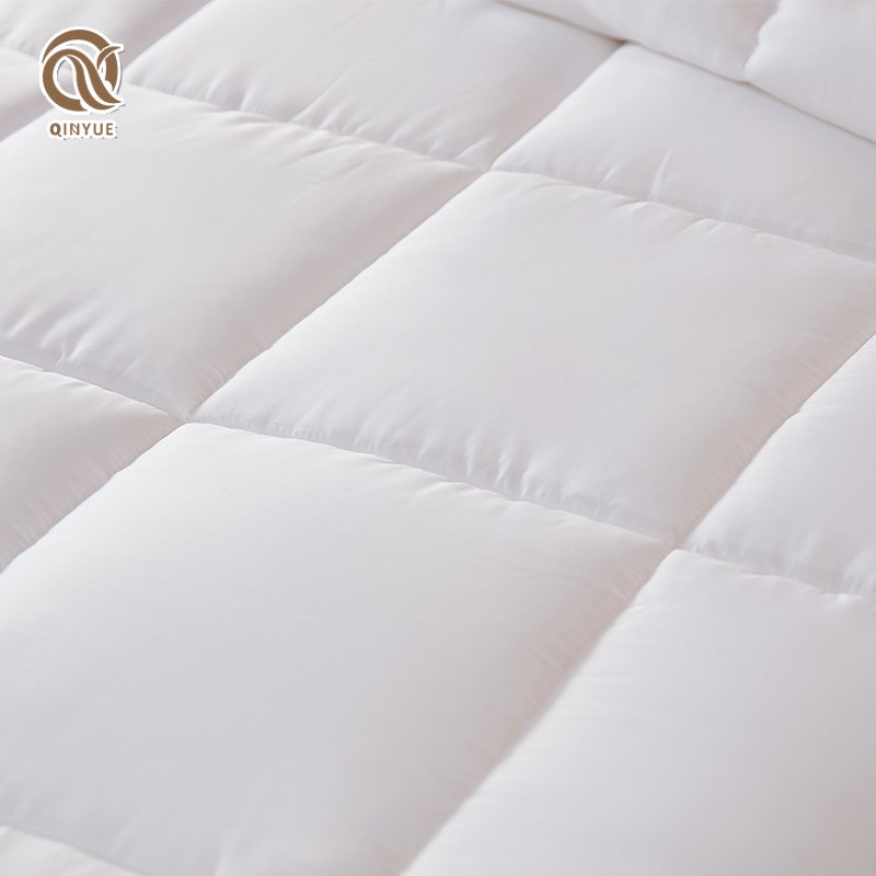Christmas Hotel King Size Lightweight Wholesale Low Price Winter Antibacterial And Insect Resistant Bamboo Duvet King Inner