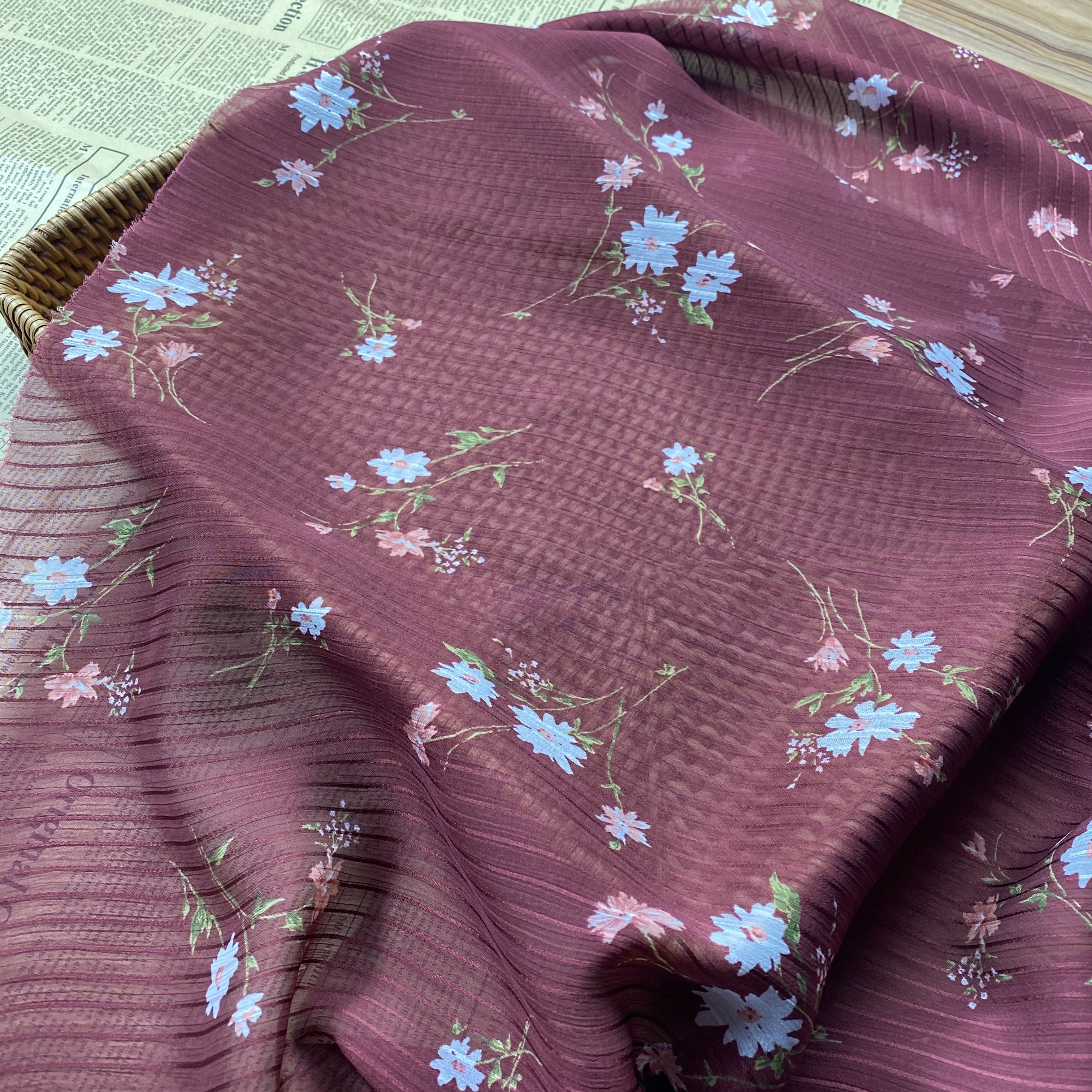 NEW FASHION 75D floral printed crinkled stripe Chiffon Fabric 100 polyester crepe printed dress fabric for women clothing
