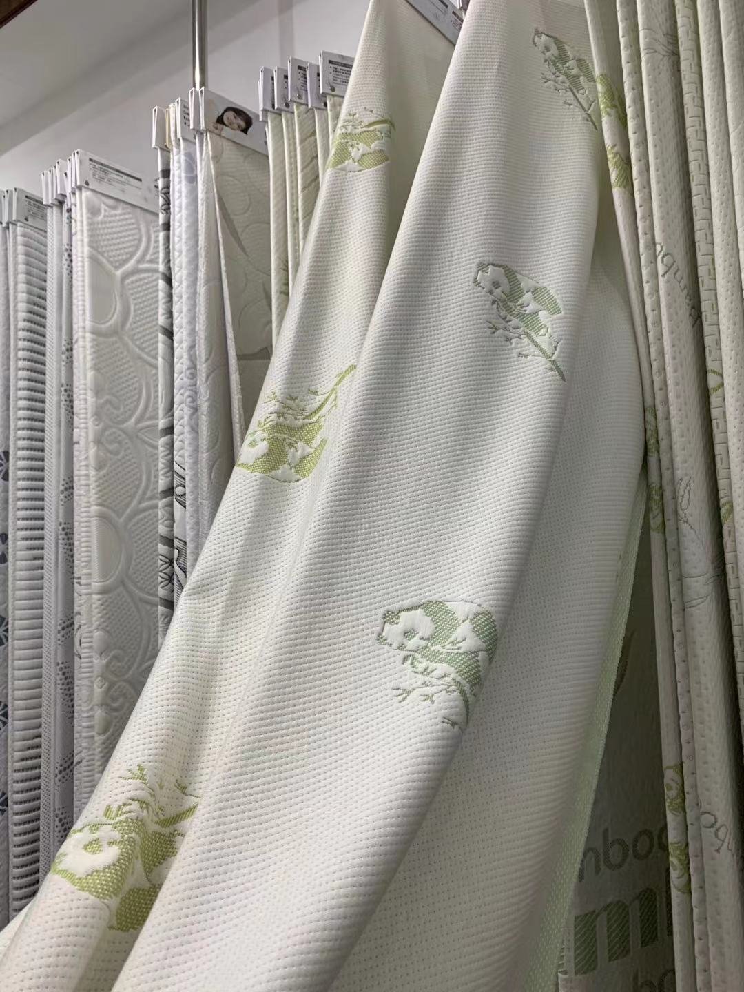 New design 60% polyester 40% bamboo fiber jacquard knitted fabric for mattresses