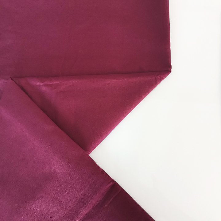 Factory Hot Sale 100% Cotton Plain Woven Fabrics for Girls' Clothing, Dresses and Garments