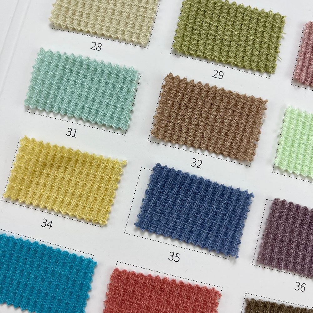 In stock 100 polyester 220g knitted waffle fabric for clothing T-shirts, home pet clothing
