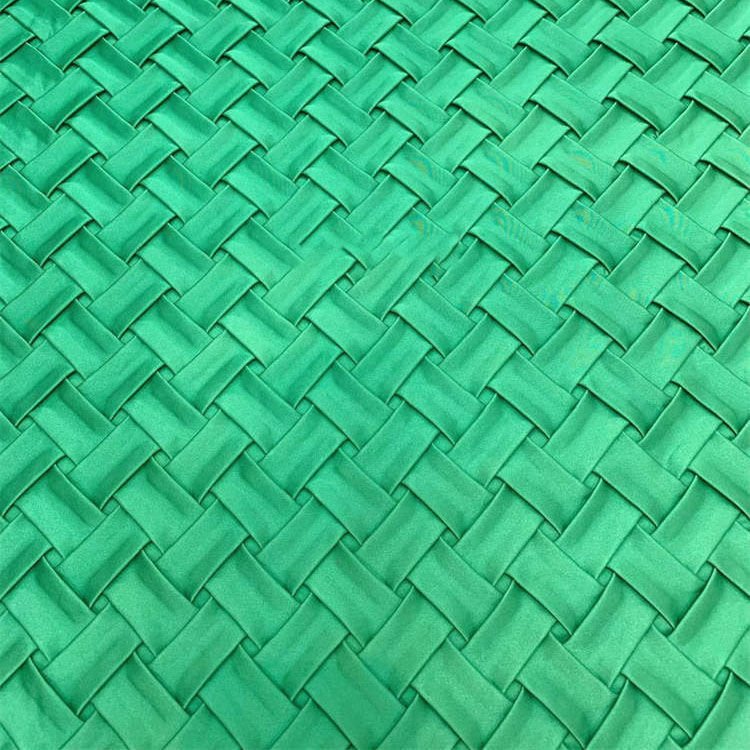 Custom color 60cmx80cm woven Plain soft clothing fabric polyester fancy pleat fabrics for clothing for party dress