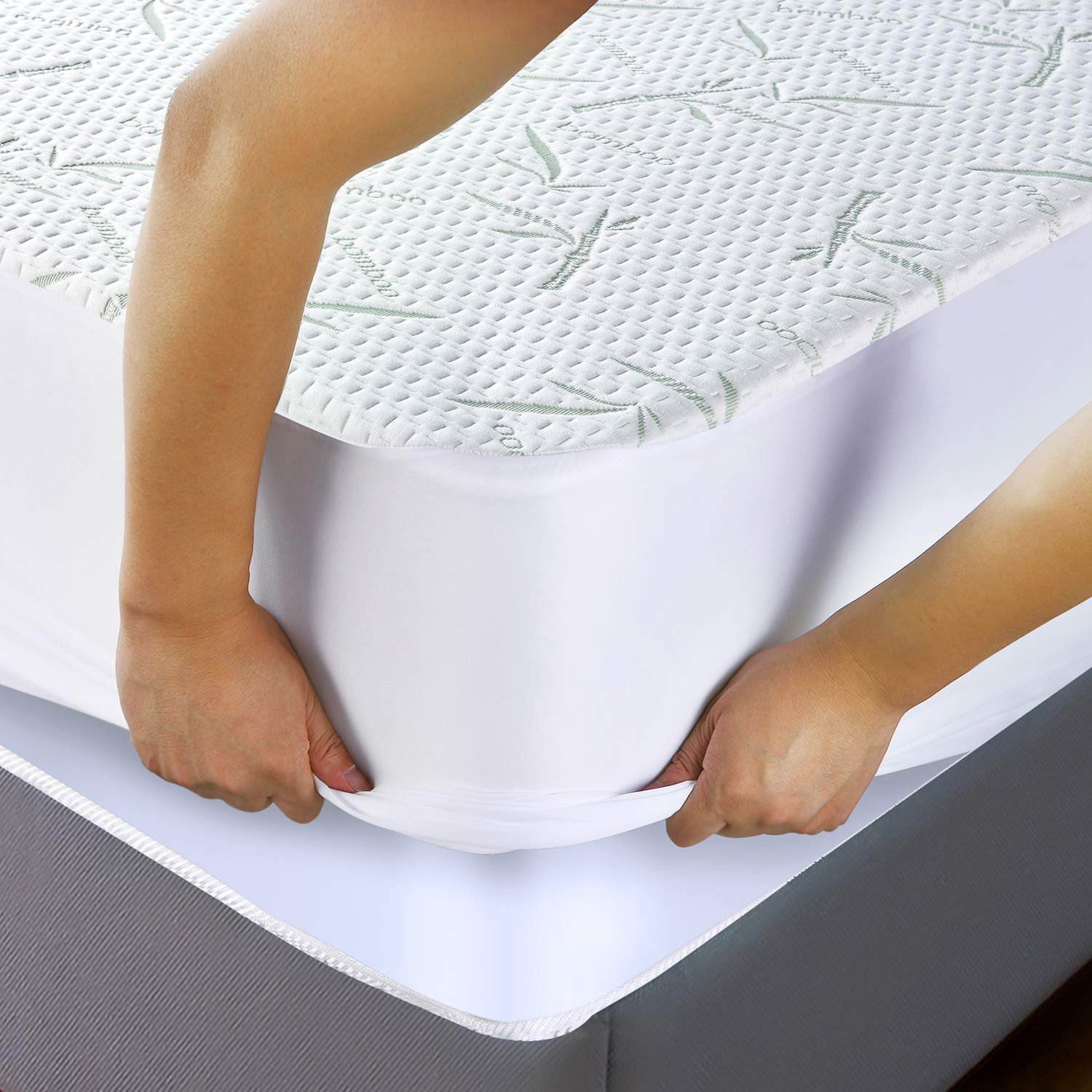 Soft breathable 22years factory made Bamboo waterproof mattress cover