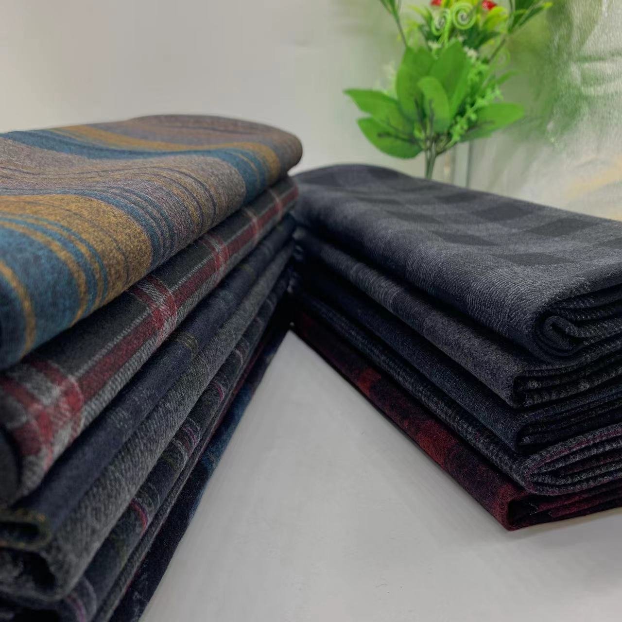 INDIAN FABRIC Ponte de Roma Wholesale R 55% T40% SP 5% ab yarn melange fabric Custom ponte di roma fabric manufacturers