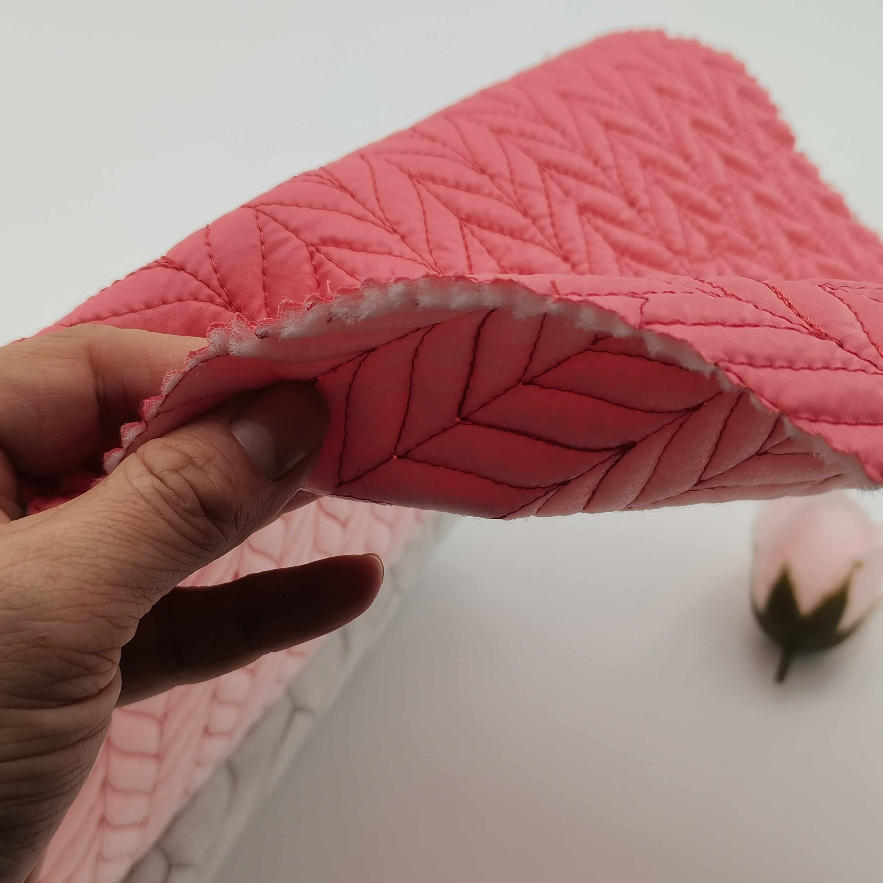 Top product pink color 100% polyester quilted fabric for children coat