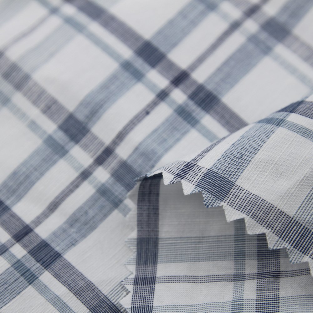 High Quality Low MOQ Linen Cotton Fabric Loose Yarn Dyed Plaid Fabric for Spring Summer Clothes